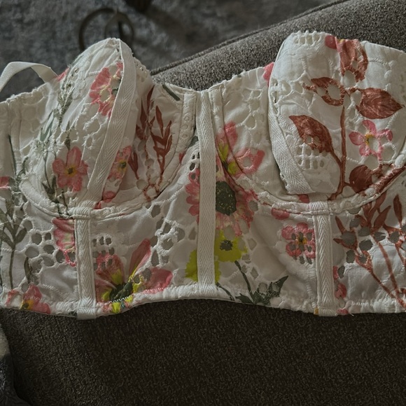 New with tags Aerie unlined bralette 34B and 36 B two available NWT - Picture 13 of 14